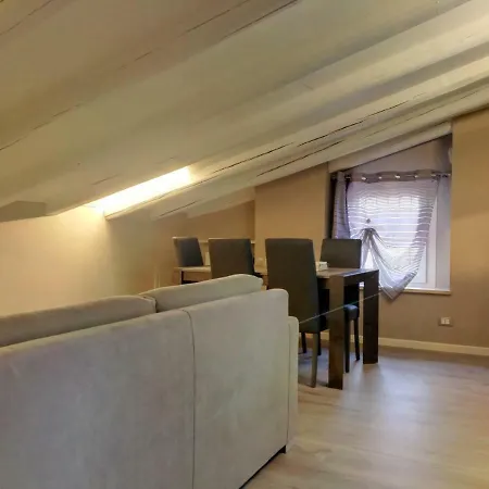 Palazzo Il Quadrifoglio Apartment